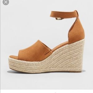Universal Thread espadrilles